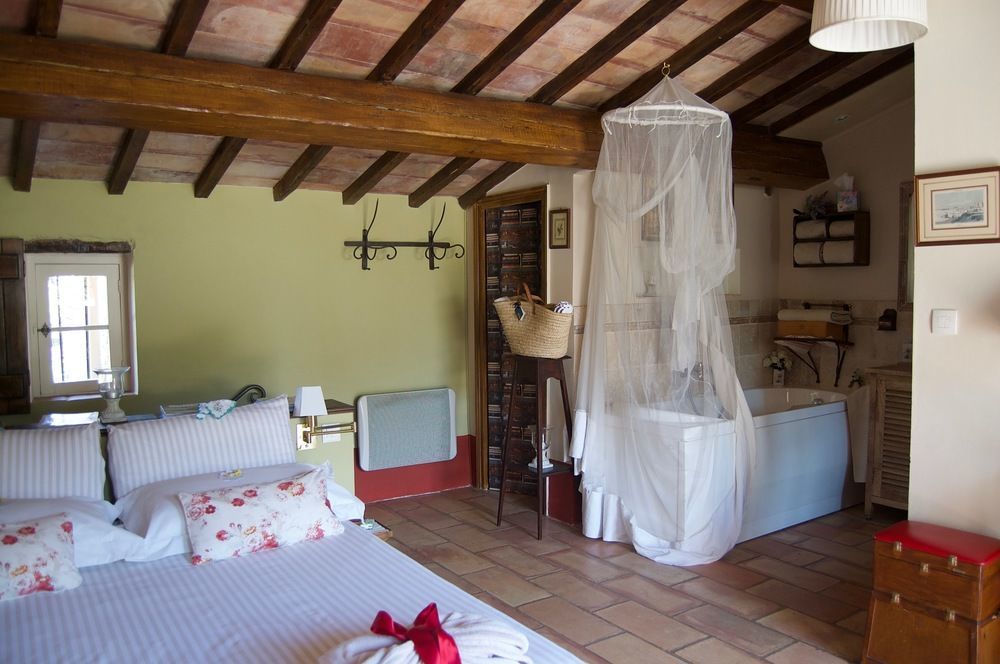 Bergerie Des Suanes Bed and Breakfast Fayence Εξωτερικό φωτογραφία